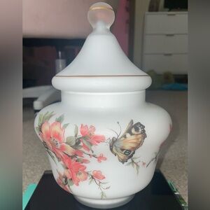 Vintage Norleans White Satin Glass Lidded Ginger Jar - Butterfly Floral Design